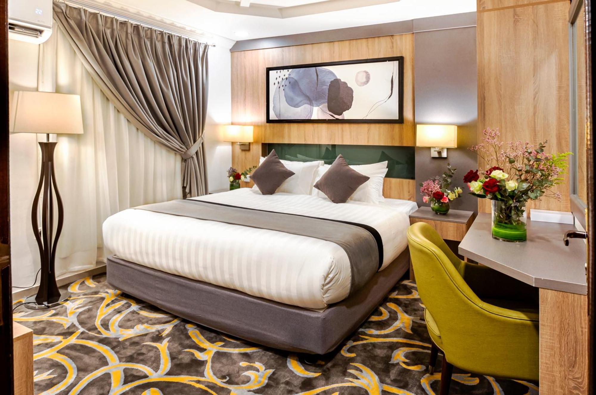 Laten Suites Prince Sultan Jeddah Exterior photo